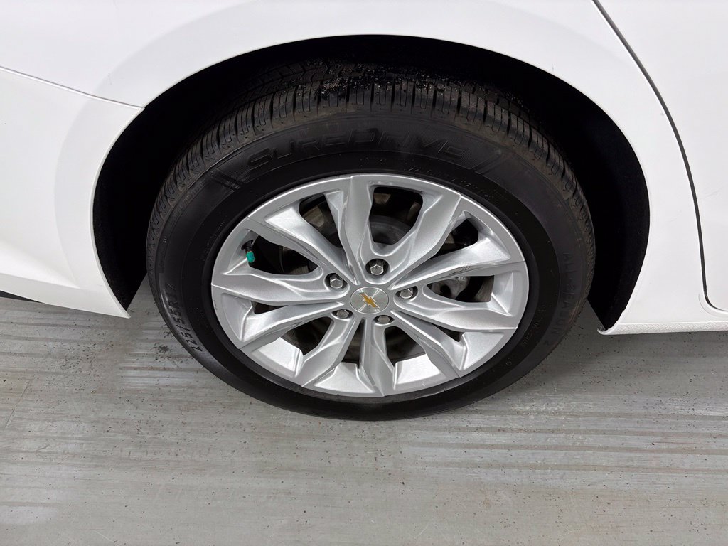 Used 2024 Chevrolet Malibu LT FWD image 13