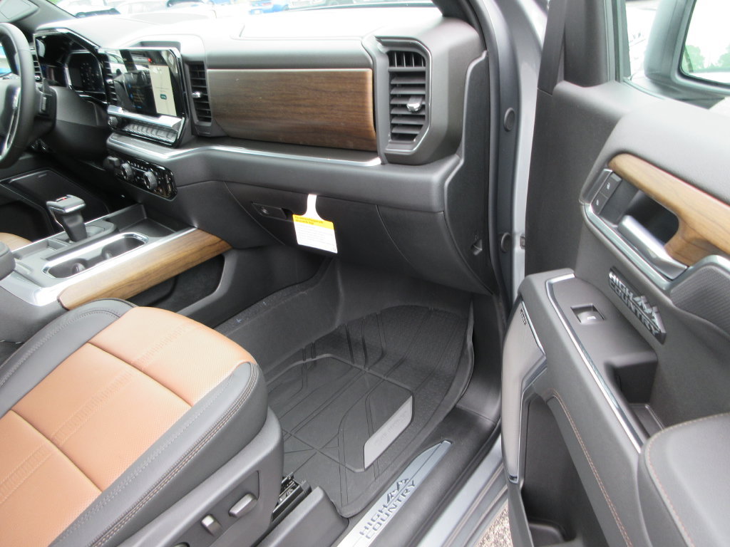 New 2026 Chevrolet Silverado 1500 High Country AWD/4WD image 20