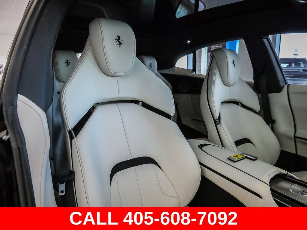 Used 2025 Ferrari Purosangue AWD/4WD image 28