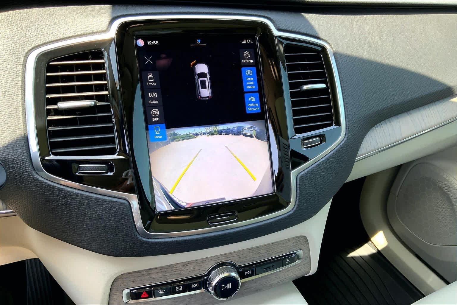Used 2023 Volvo XC90 B6 Plus w/ Protection Package AWD/4WD image 25