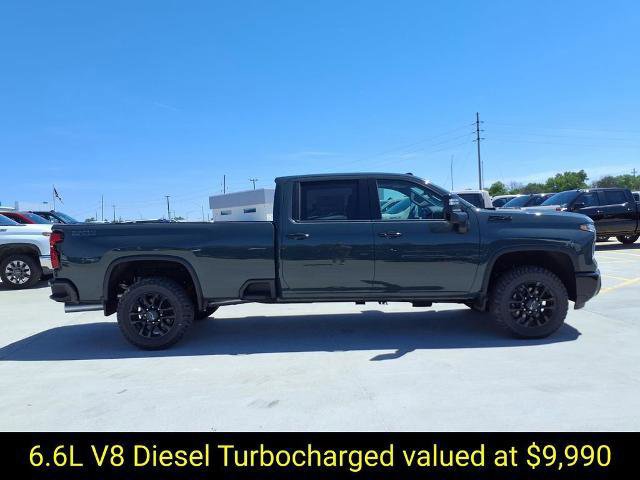 New 2026 Chevrolet Silverado 3500 LTZ w/ Trail Boss Package AWD/4WD video 2