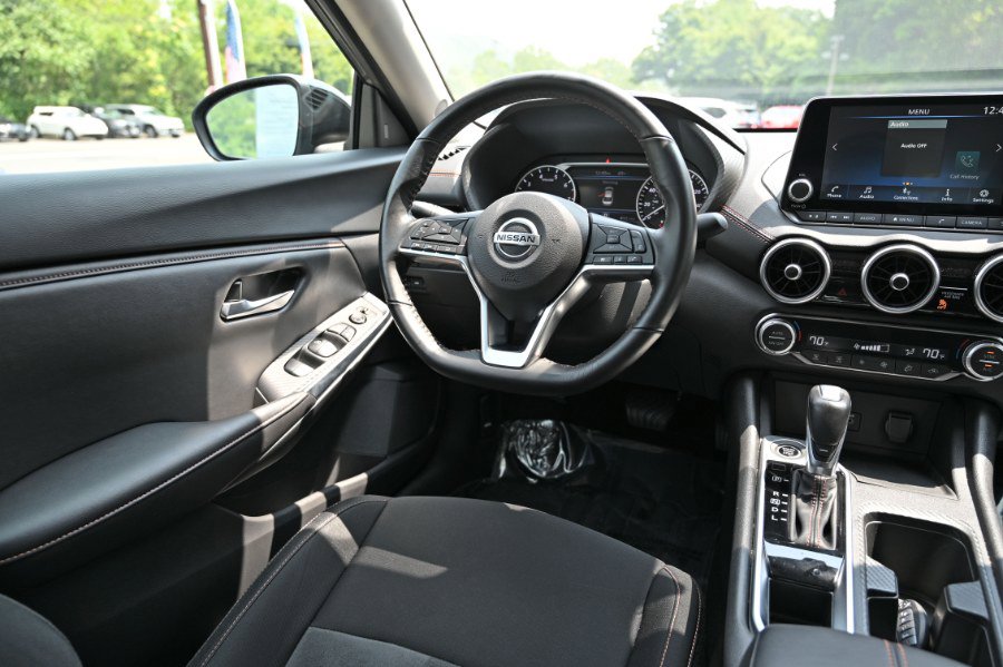 Used 2023 Nissan Sentra SR w/ Midnight Edition Package image 12