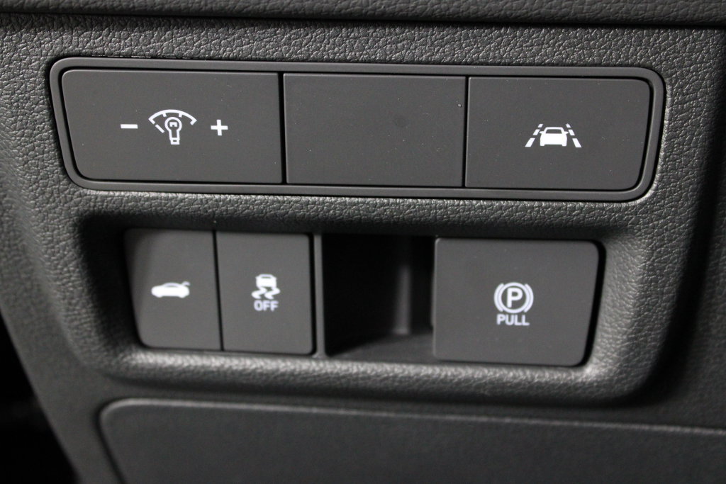 Certified 2023 Hyundai Sonata Limited FWD image 25