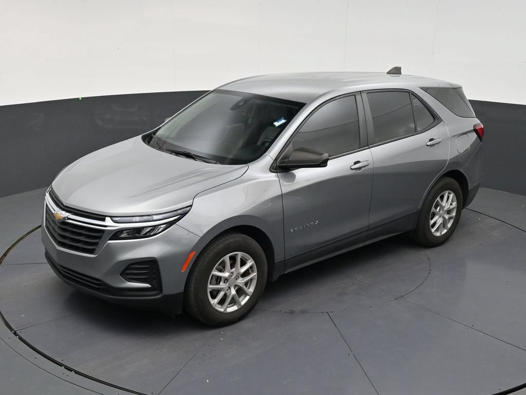 Used 2024 Chevrolet Equinox LS FWD image 12
