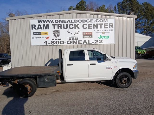 Used 2016 RAM 3500 Tradesman w/ Chrome Appearance Group image 2