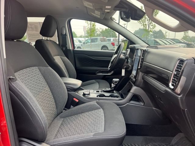 Used 2024 Ford Ranger XLT w/ Technology Package AWD/4WD image 11