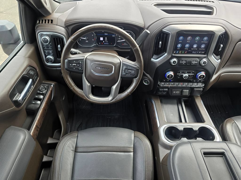 Used 2022 GMC Sierra 3500 Denali w/ Denali Ultimate Package AWD/4WD image 10