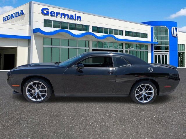 Used 2021 Dodge Challenger SXT w/ Plus Package RWD image 8