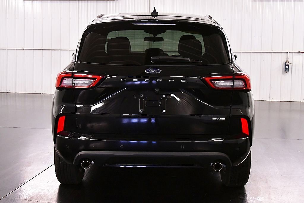 Used 2024 Ford Escape ST-Line w/ Tech Pack #1 image 7