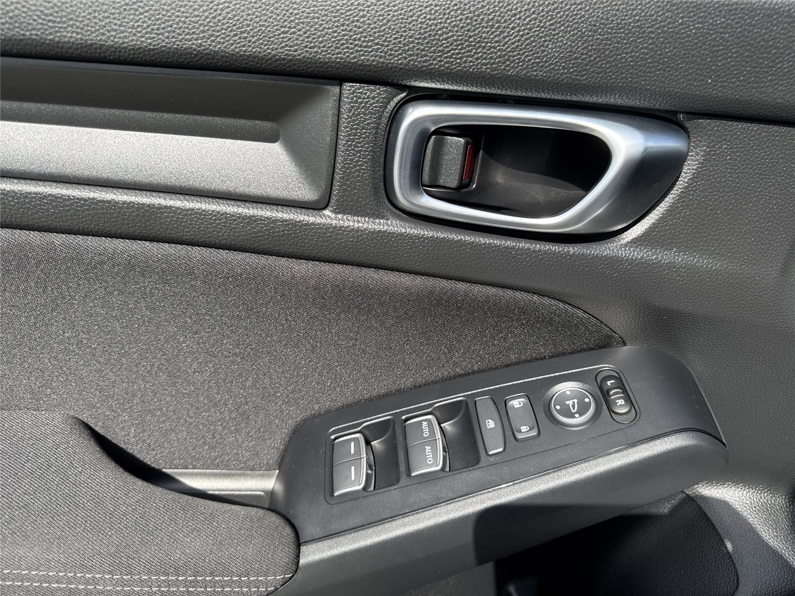 Used 2024 Honda Civic Sport image 17