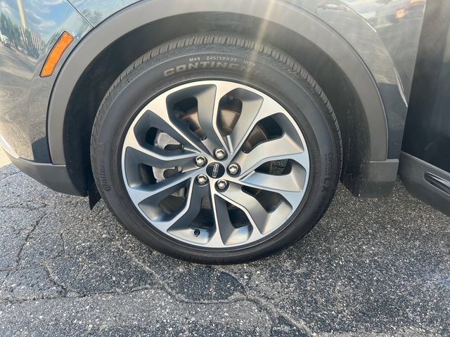 Certified 2023 Lincoln Nautilus Reserve AWD/4WD image 31