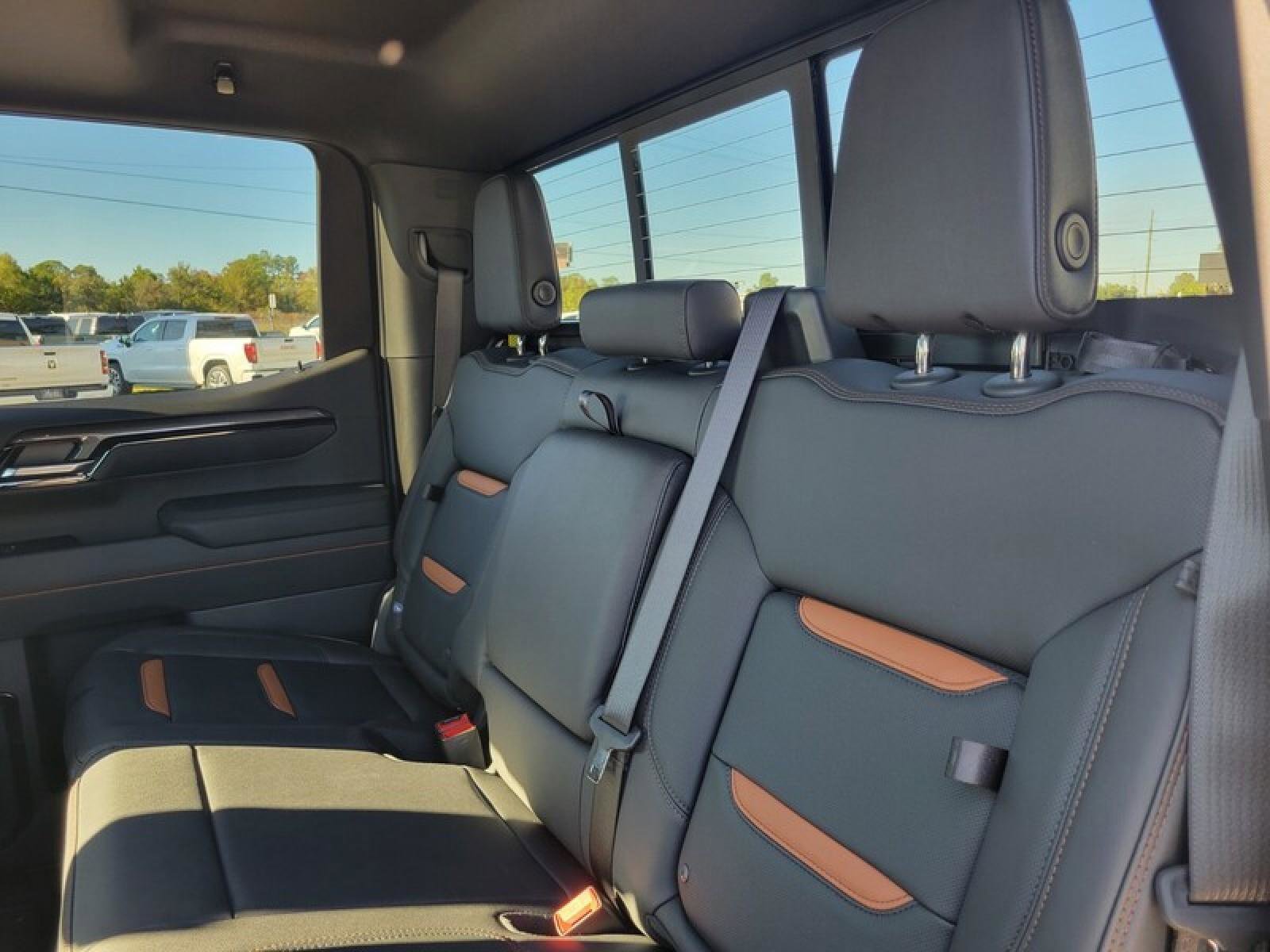 New 2026 GMC Sierra 1500 AT4 w/ AT4 Premium Package image 28