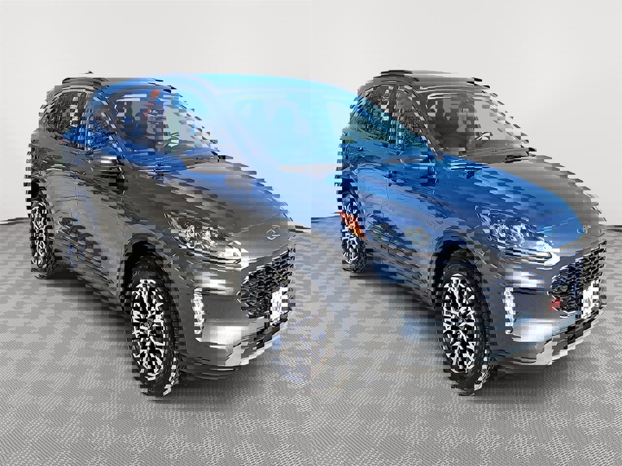 Used 2020 Ford Escape SEL image 3