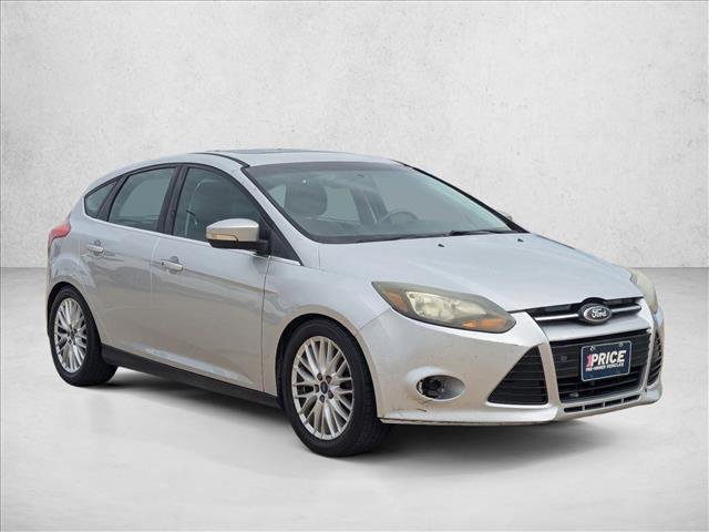 Used 2014 Ford Focus Titanium FWD image 3