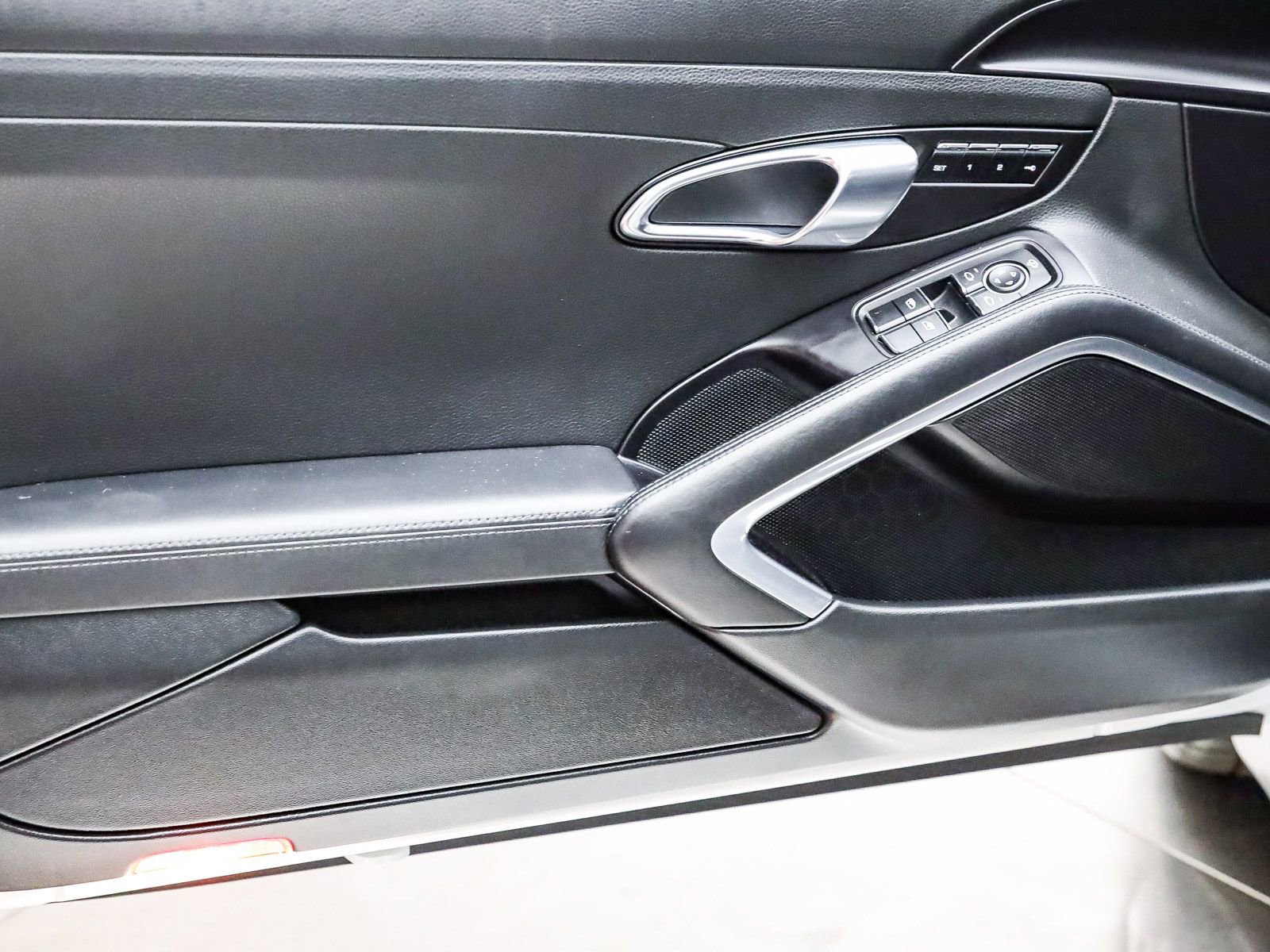 Certified 2018 Porsche 911 Carrera S RWD image 19