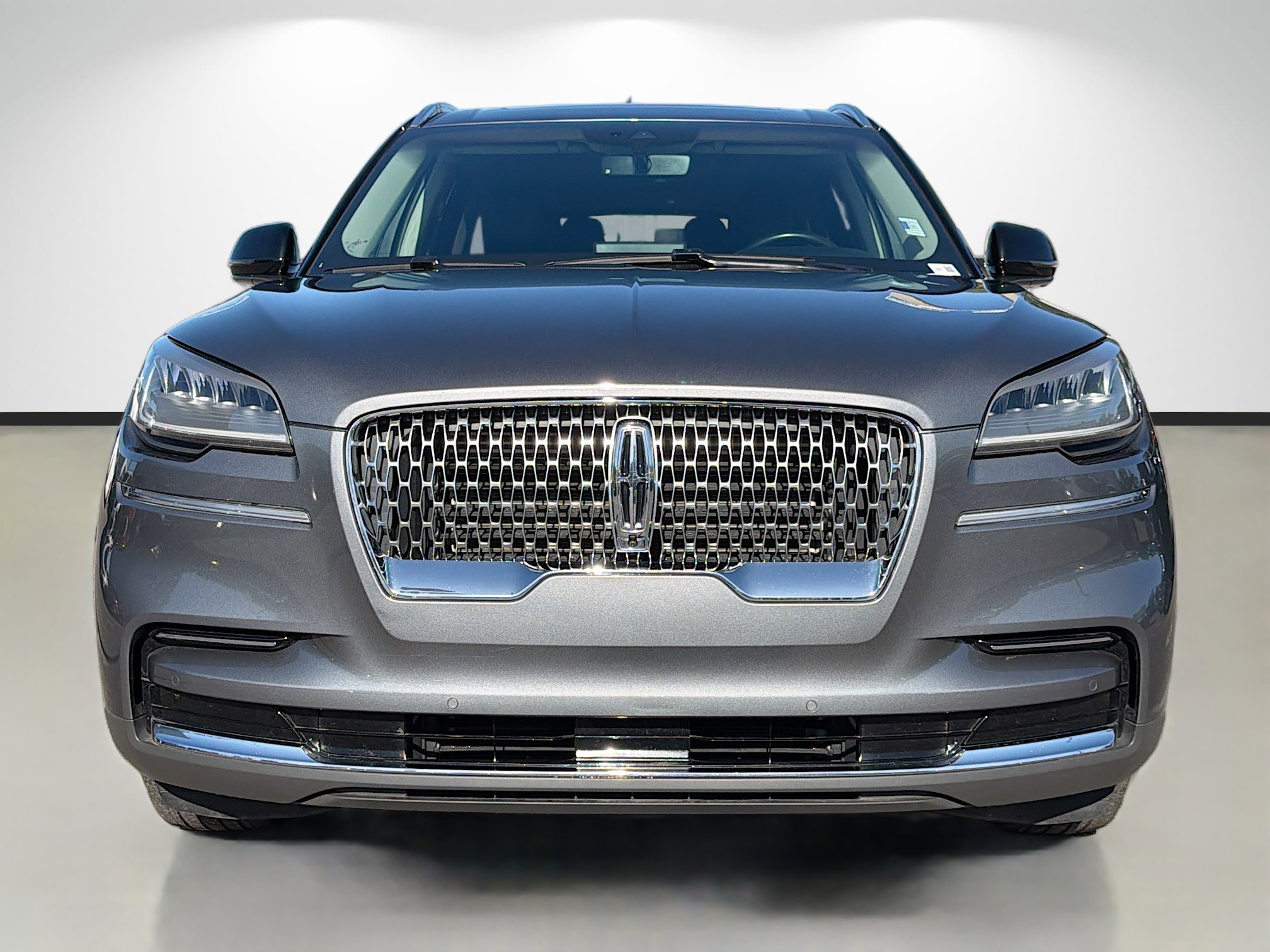 Used 2023 Lincoln Aviator Reserve AWD/4WD image 8