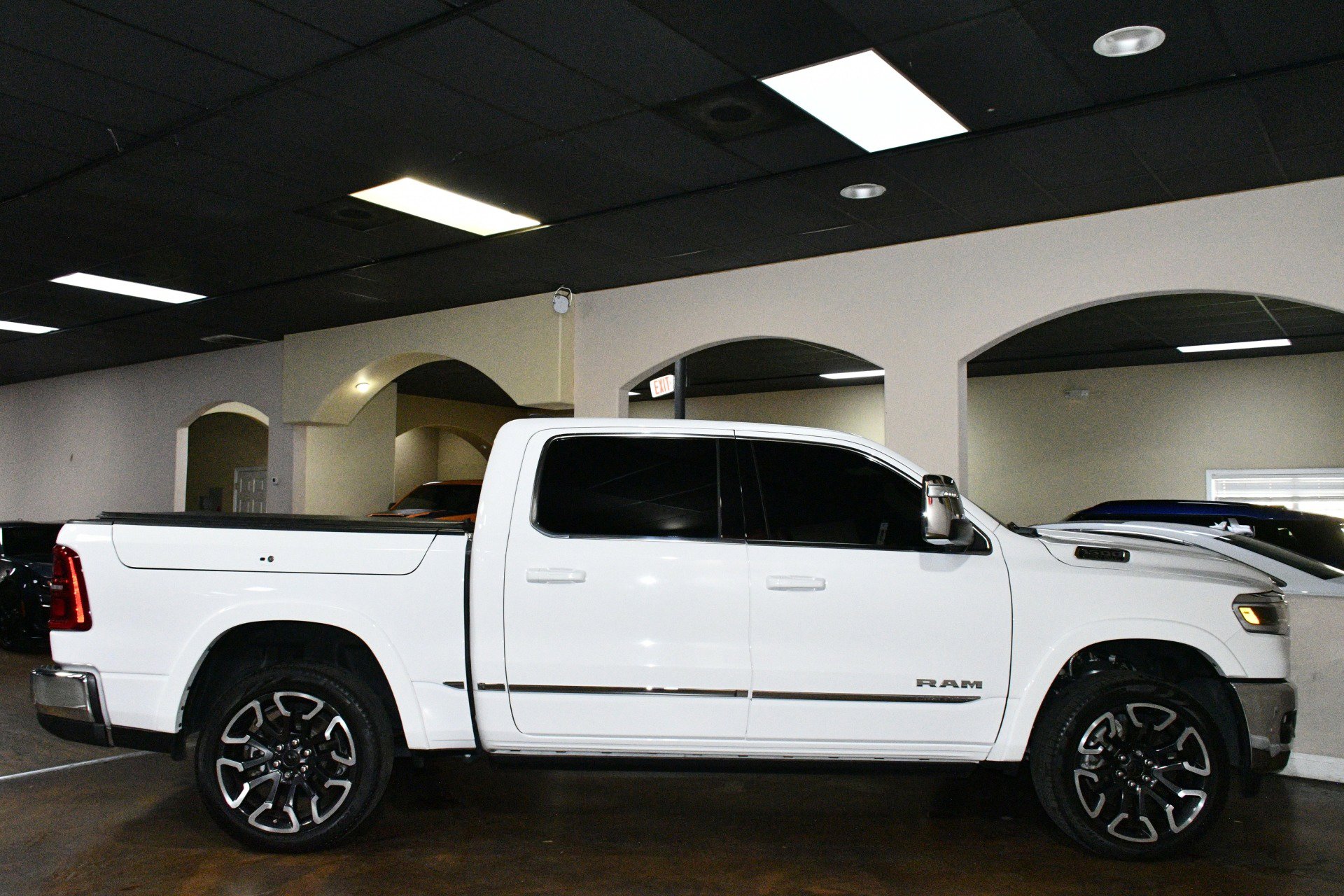 Used 2025 RAM 1500 Limited AWD/4WD image 52