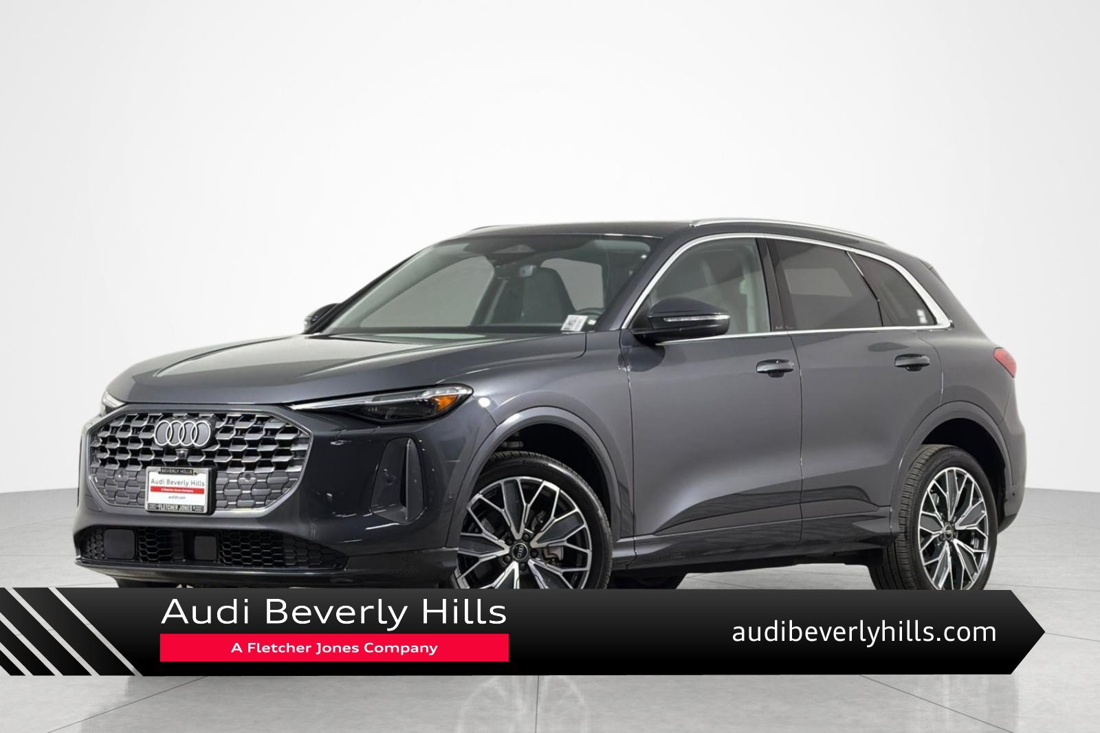 Used 2025 Audi Q5 Premium Plus w/ Premium Plus AWD/4WD video 1