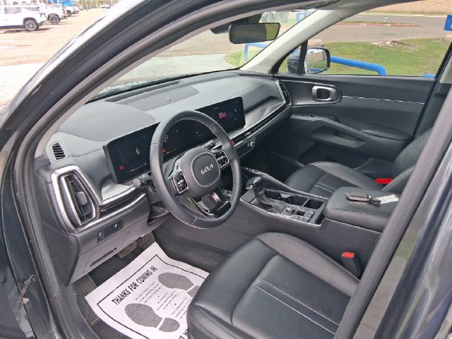 Used 2024 Kia Sorento S w/ Panoramic Sunroof Package FWD image 10