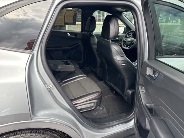 Used 2023 Ford Escape ST-Line w/ Tech Pack #1 AWD/4WD image 11