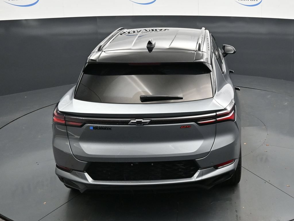 Certified 2026 Chevrolet Equinox EV RS w/ LPO, All-Weather Mat Package FWD image 23