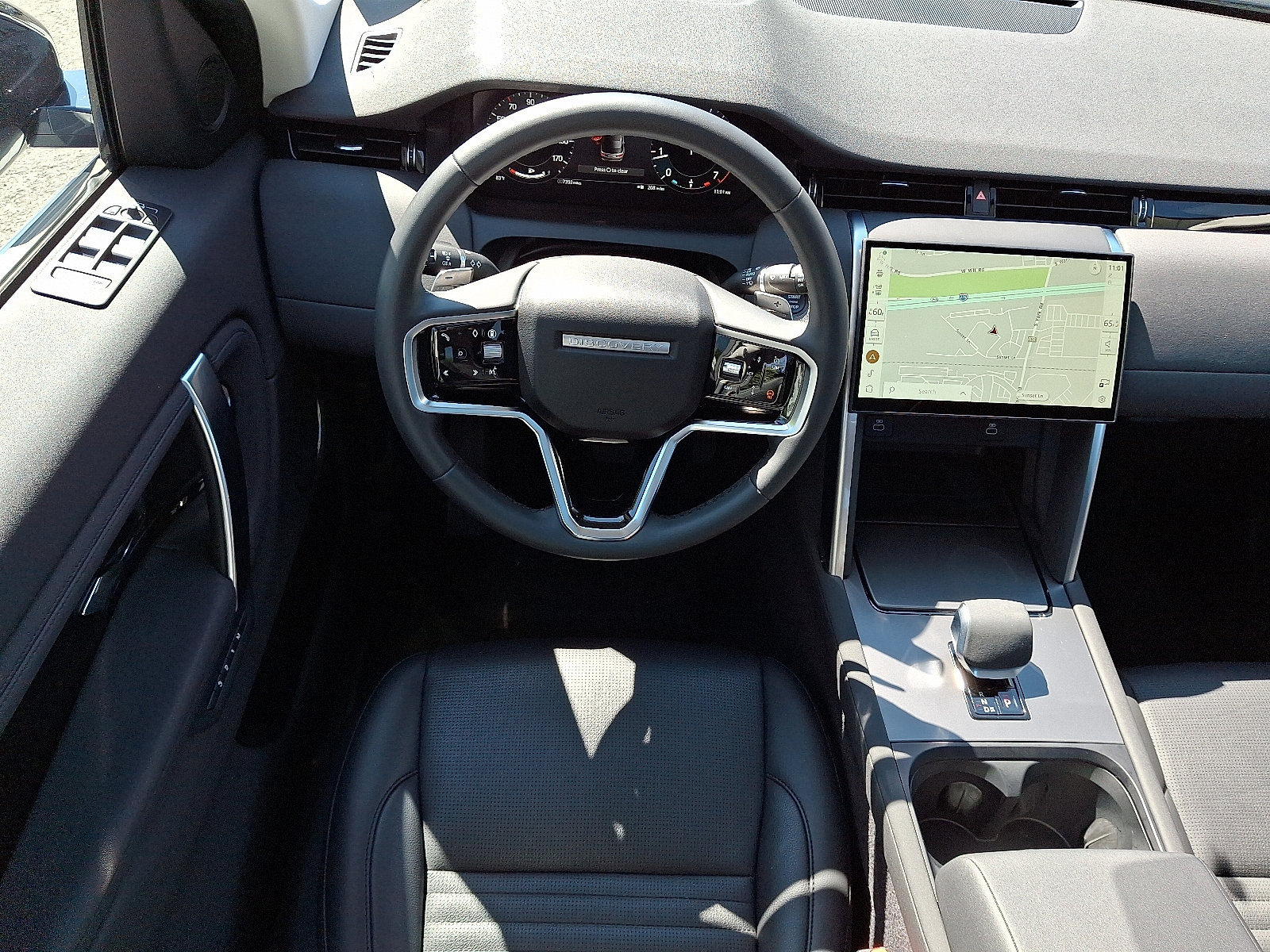 Used 2024 Land Rover Discovery Sport S AWD/4WD image 4