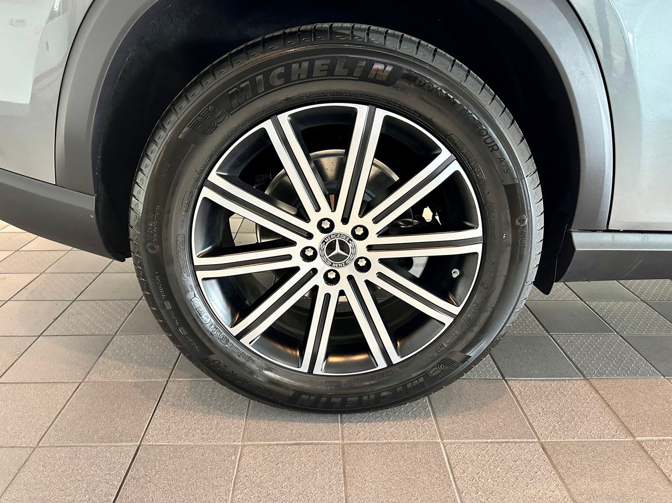 New 2026 Mercedes-Benz GLE 350 4MATIC image 16