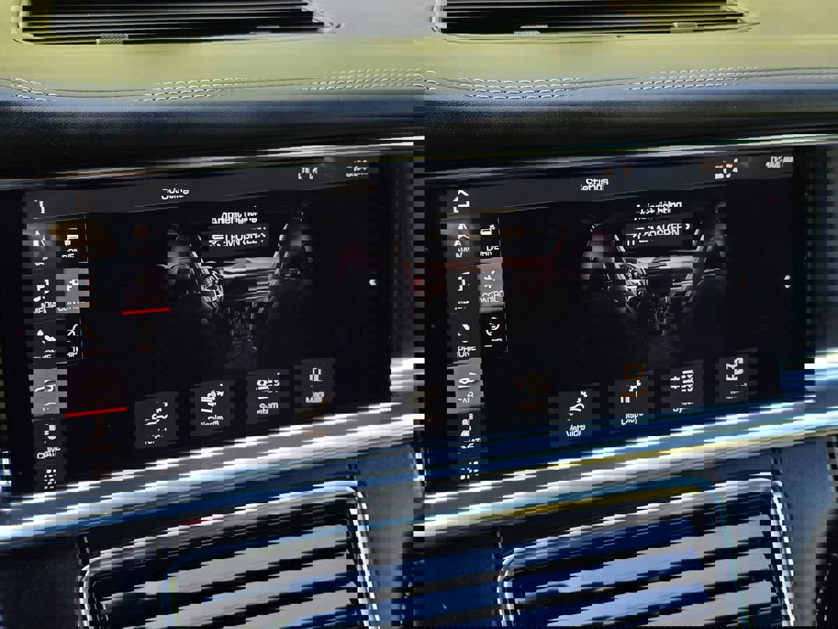 Used 2020 Porsche Panamera 4S image 47