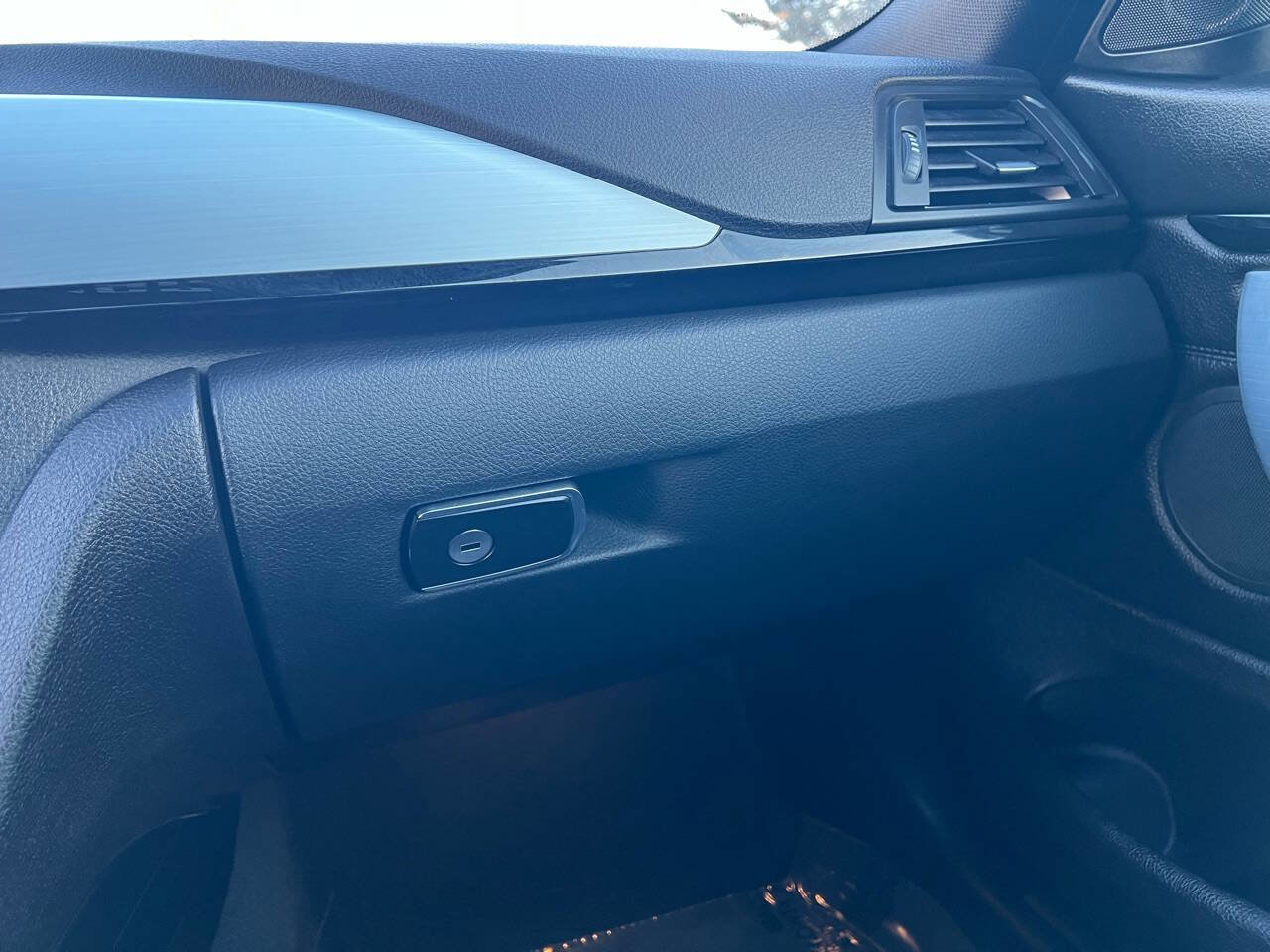 Used 2016 BMW 428i xDrive Coupe w/ Premium Package image 21