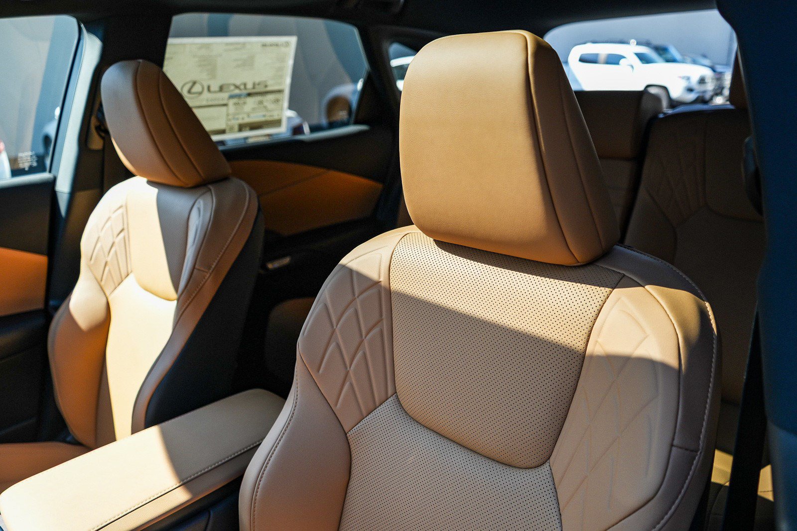 New 2026 Lexus RX 450h AWD w/ Convenience Package image 24