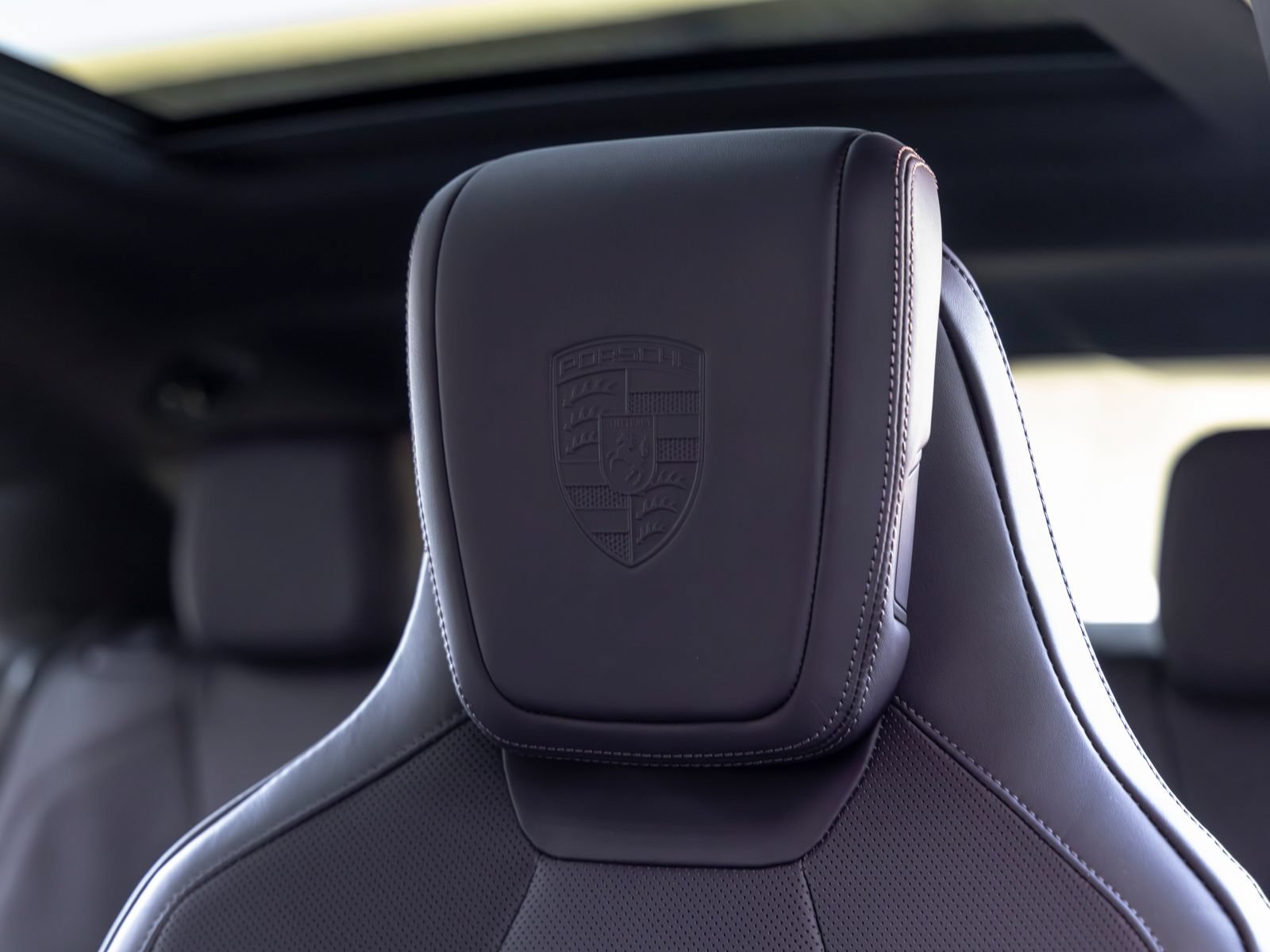 New 2026 Porsche Macan Electric RWD image 27