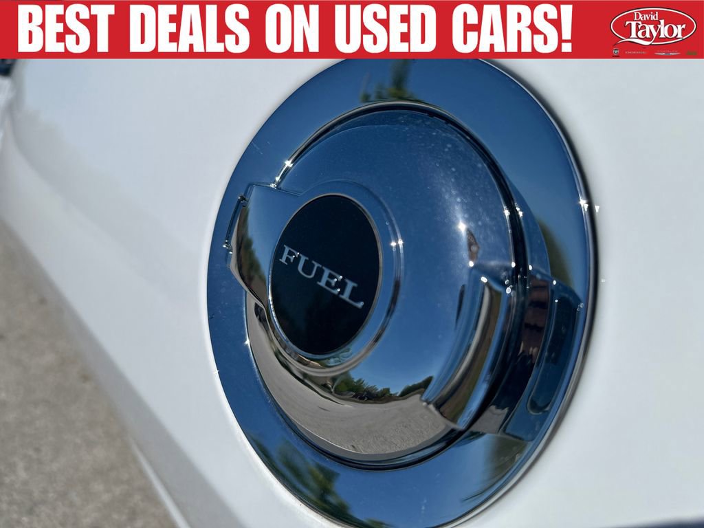 Used 2021 Dodge Challenger SXT RWD image 32