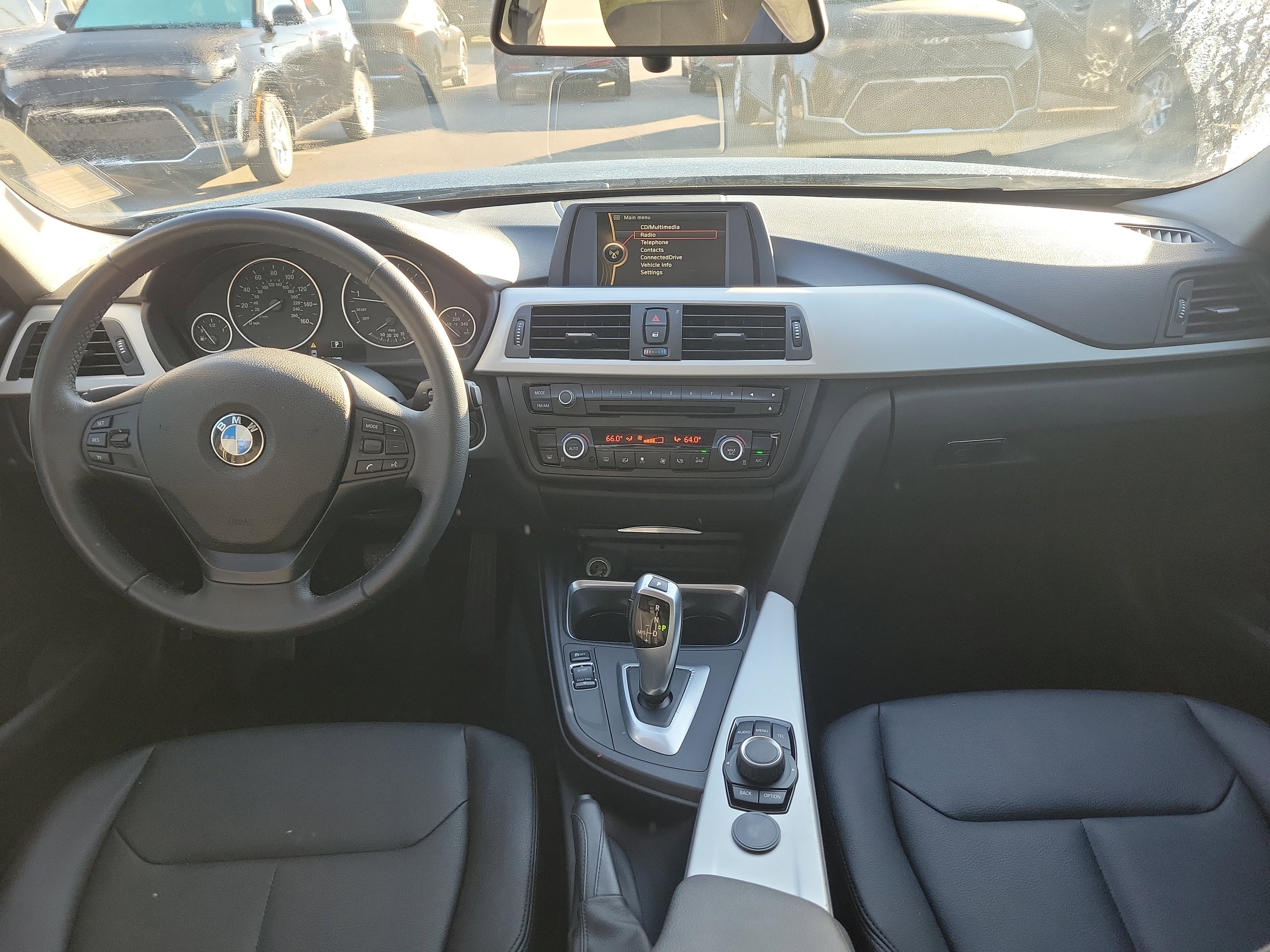Used 2014 BMW 320i Sedan image 16
