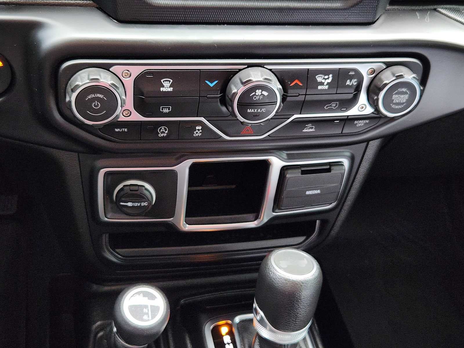 Used 2023 Jeep Wrangler Unlimited Sport AWD/4WD image 22