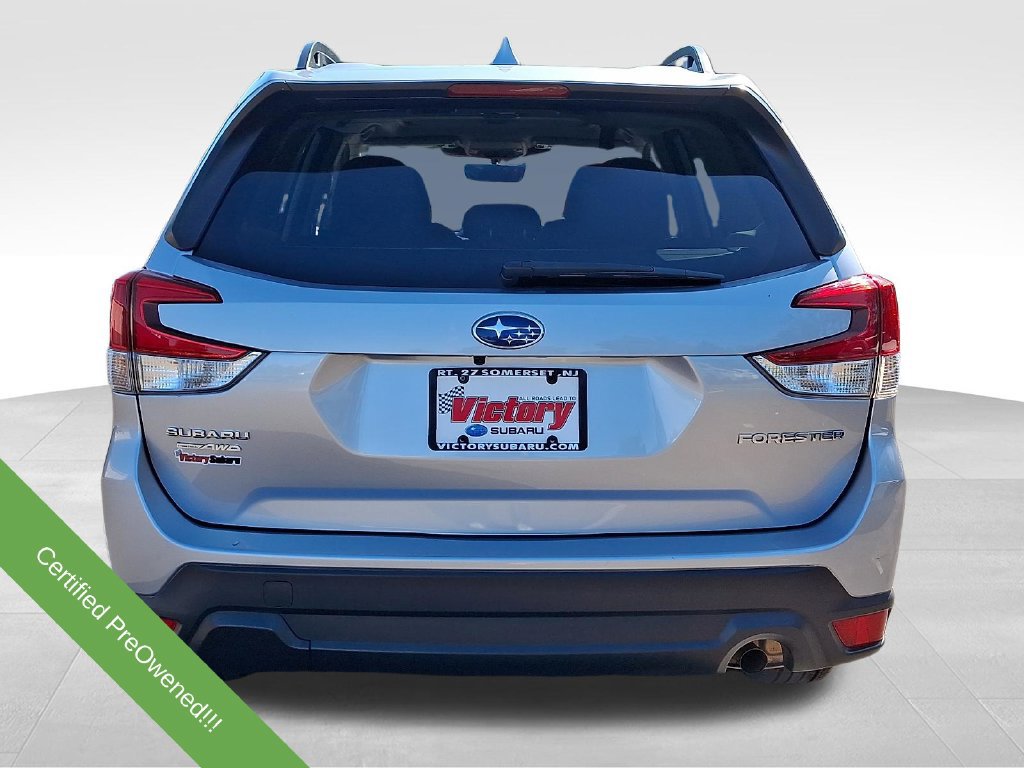 Used 2023 Subaru Forester Premium AWD/4WD image 5