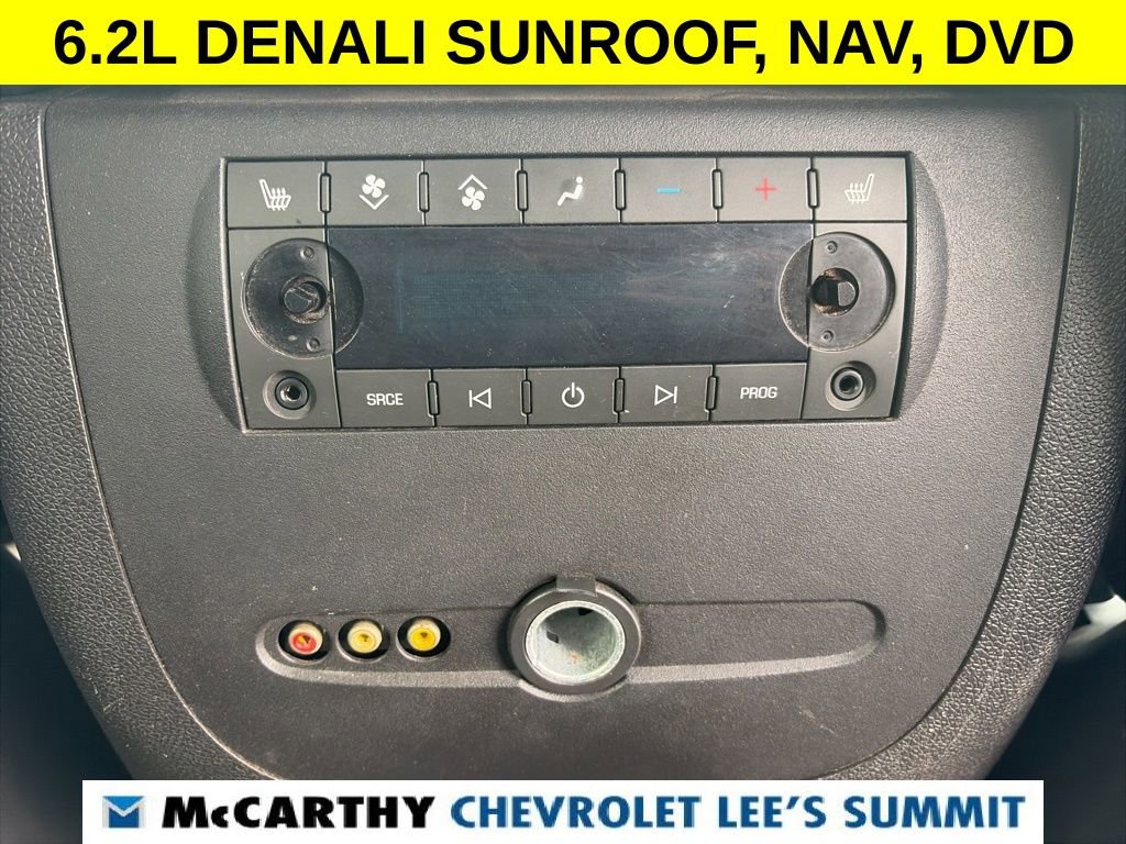 Used 2011 GMC Yukon XL Denali AWD/4WD image 37