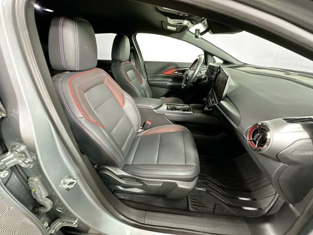 Used 2024 Chevrolet Equinox EV RS FWD image 28