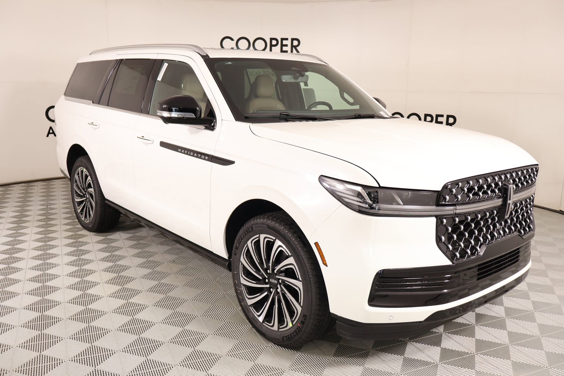 New 2026 Lincoln Navigator Black Label AWD/4WD 360° Tour
