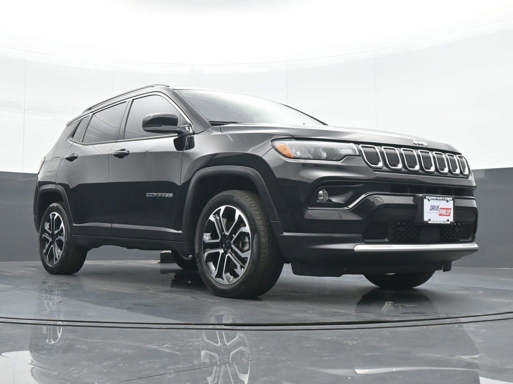 Used 2022 Jeep Compass Limited image 24