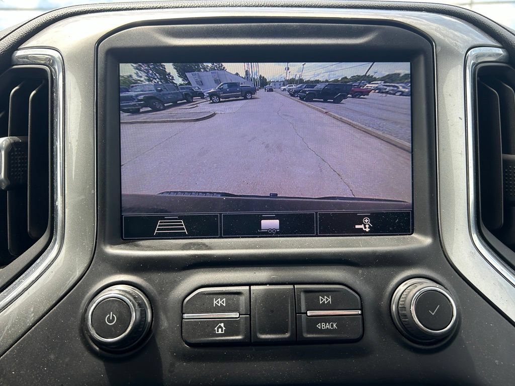 Used 2020 Chevrolet Silverado 1500 RST AWD/4WD image 21