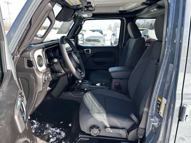New 2026 Jeep Gladiator Sport AWD/4WD image 9