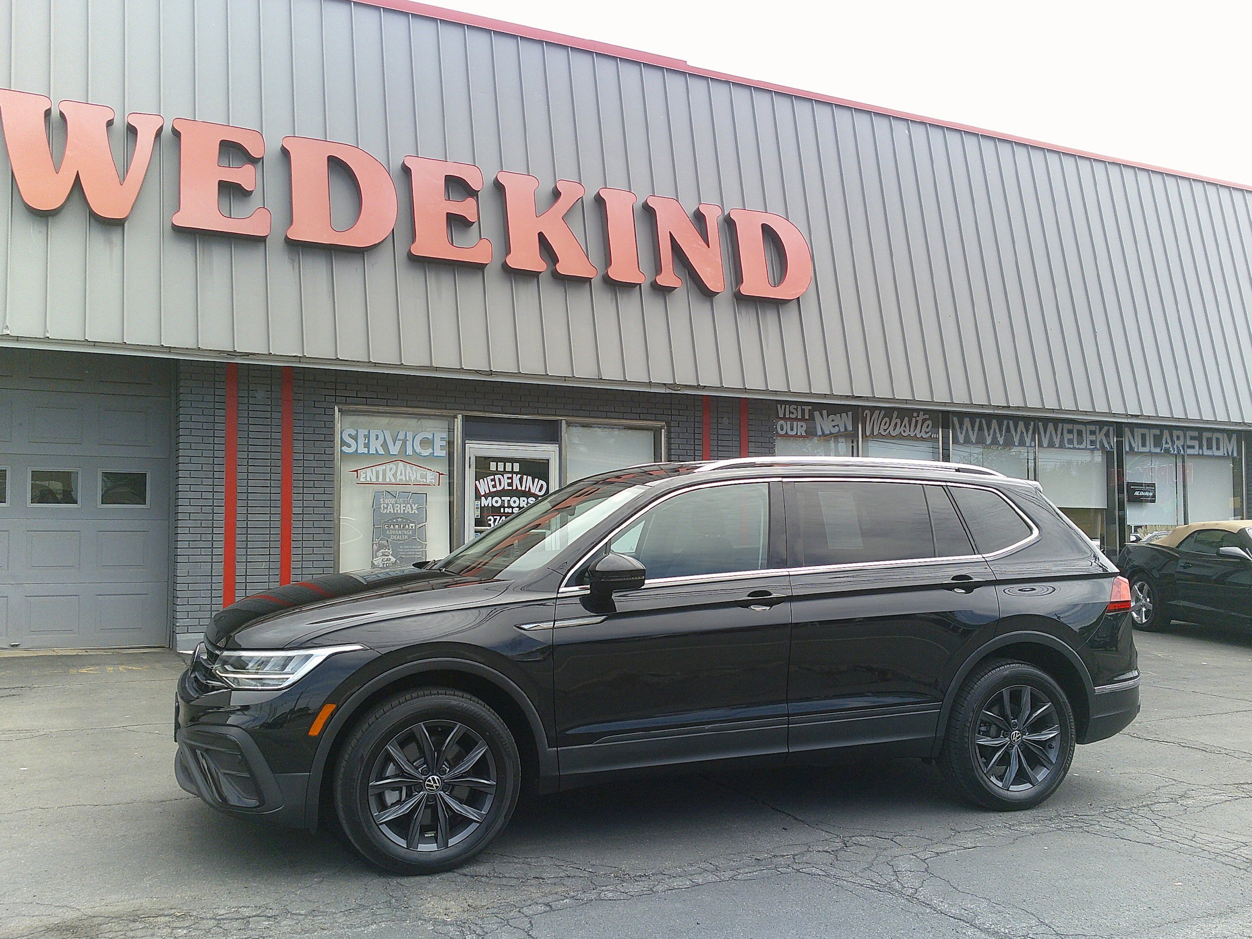 Used 2022 Volkswagen Tiguan SE