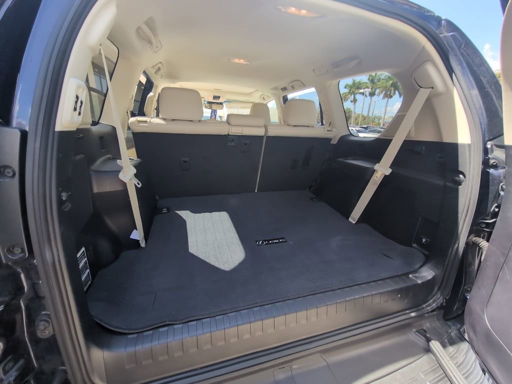 Certified 2020 Lexus GX 460 Luxury w/ Accessory Package image 15