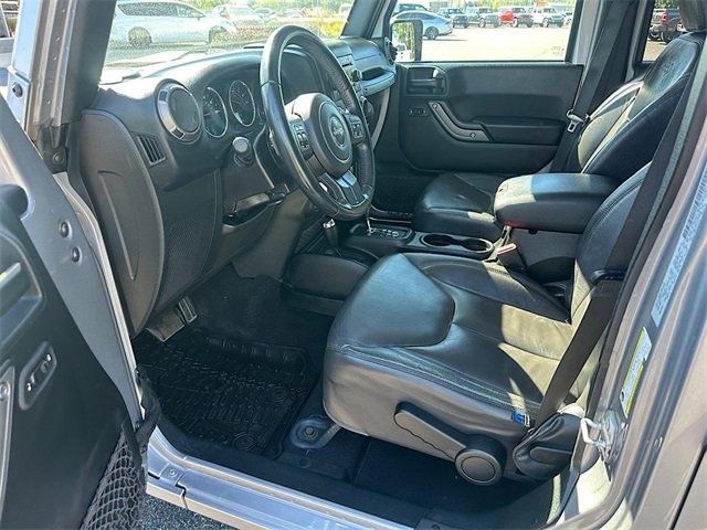 Used 2018 Jeep Wrangler Unlimited Sport S image 11
