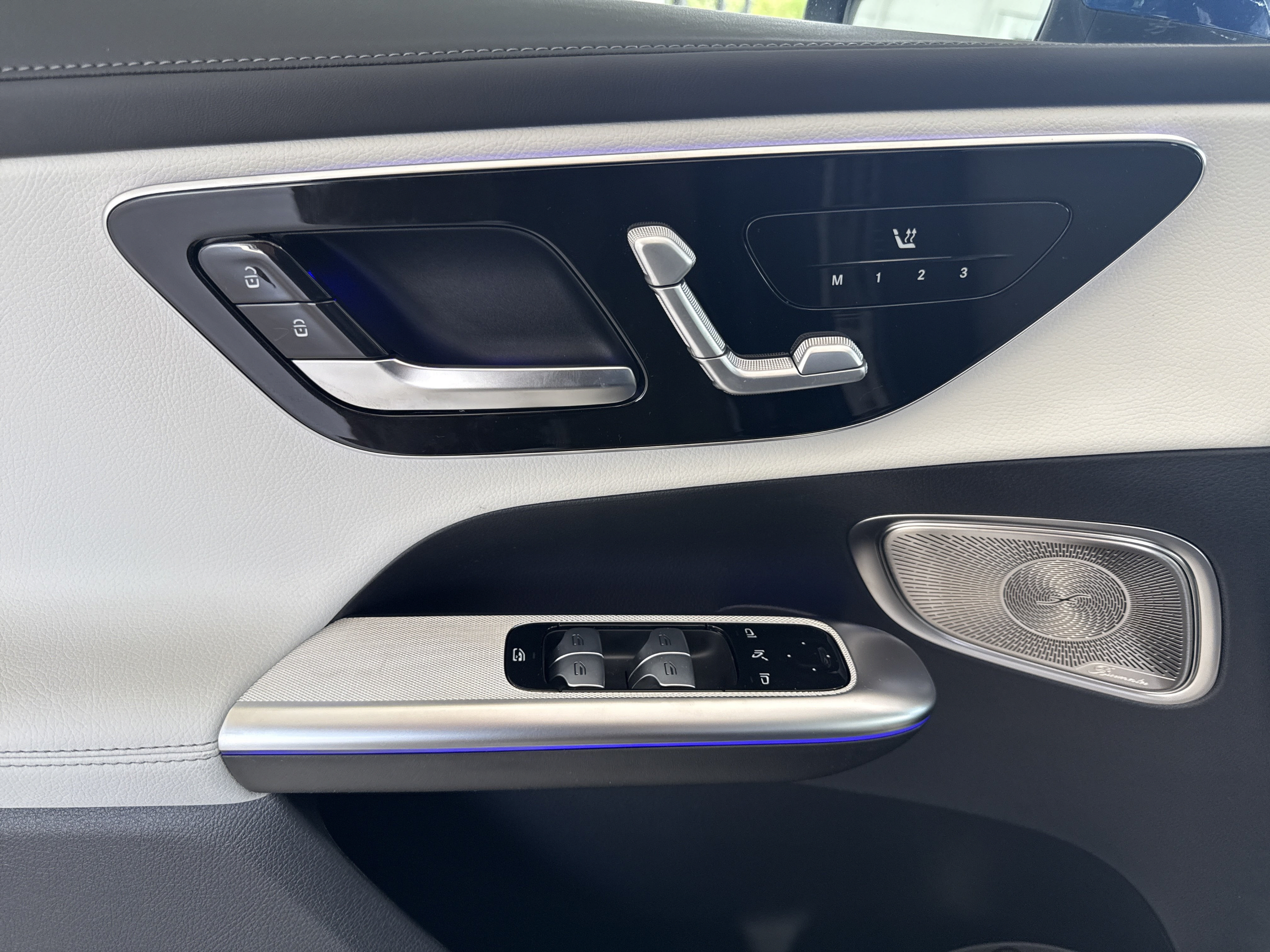 New 2027 Mercedes-Benz GLC 300 image 13