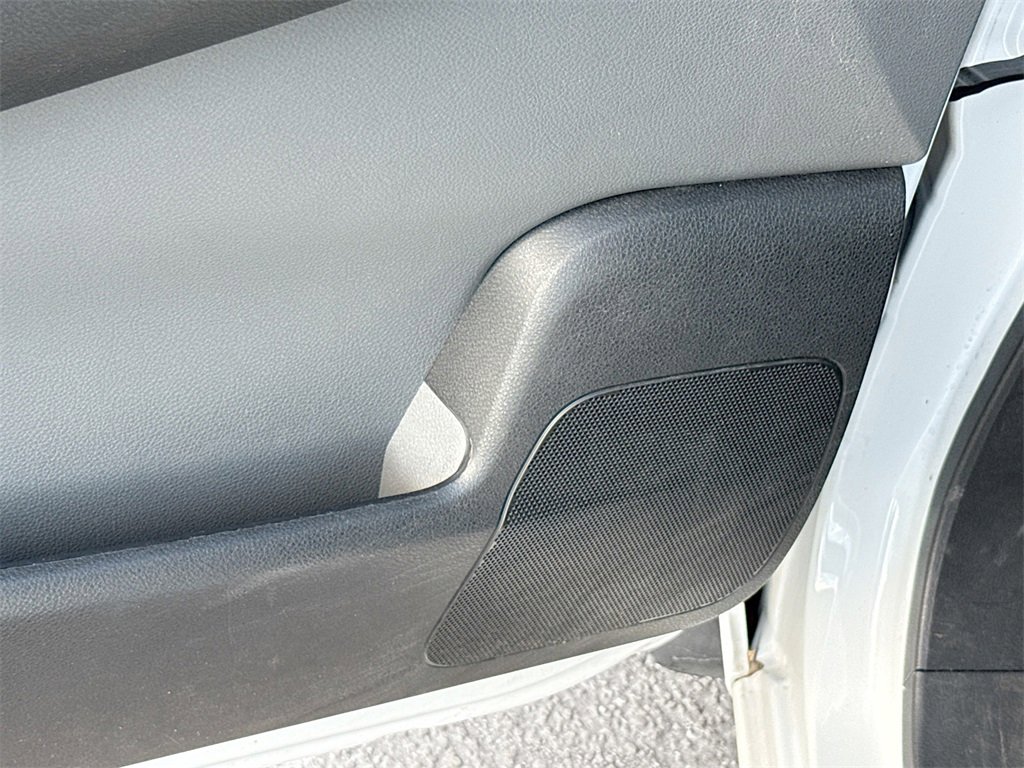 Used 2021 Nissan NV200 S w/ Sliding Door Glass Package image 19