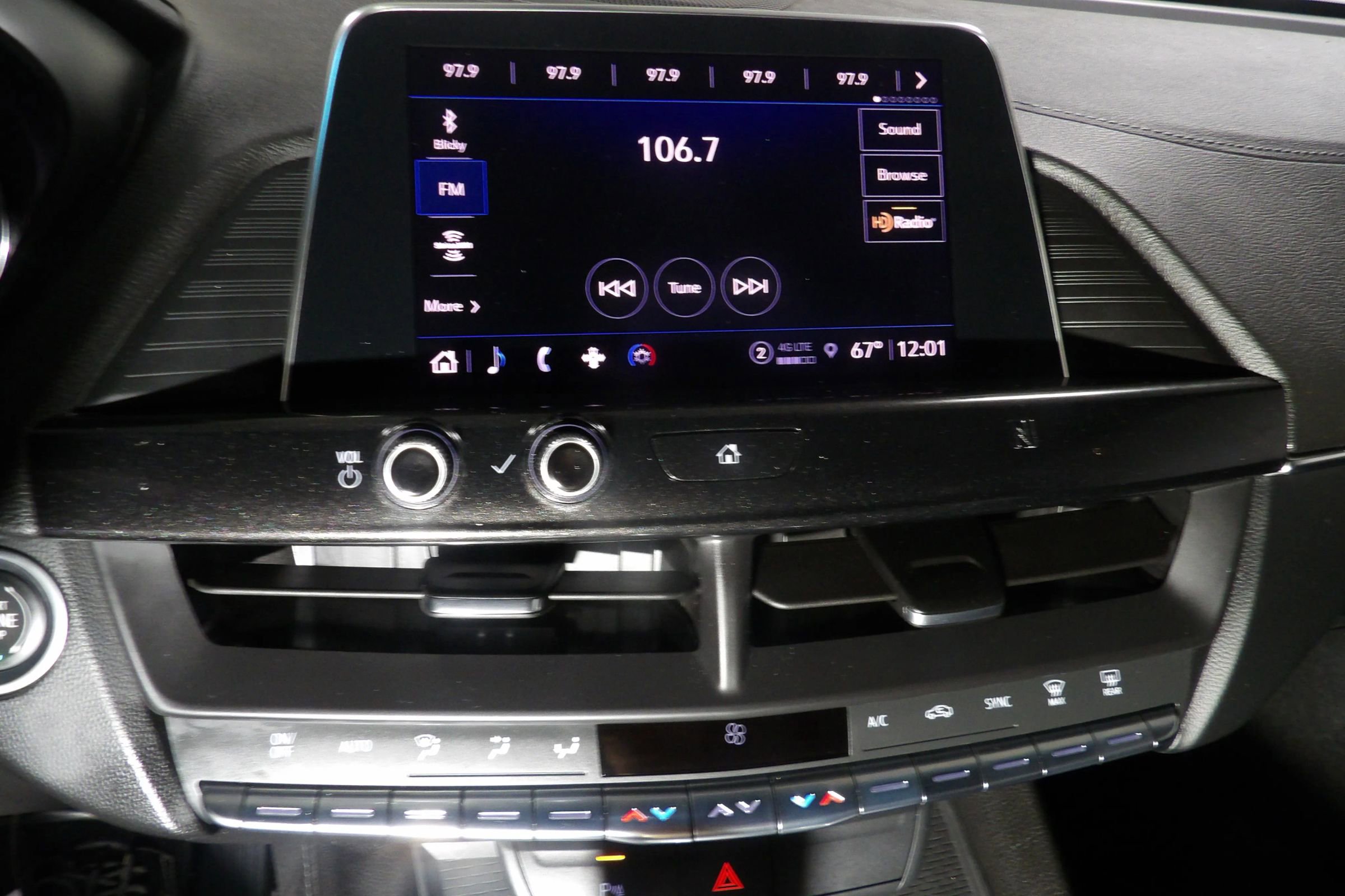 Used 2021 Cadillac CT4 Premium Luxury image 17