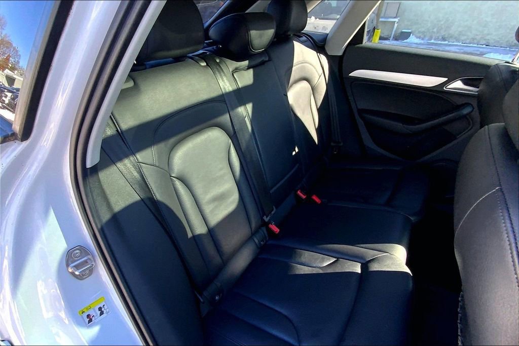 Used 2017 Audi Q3 2.0T Premium image 18