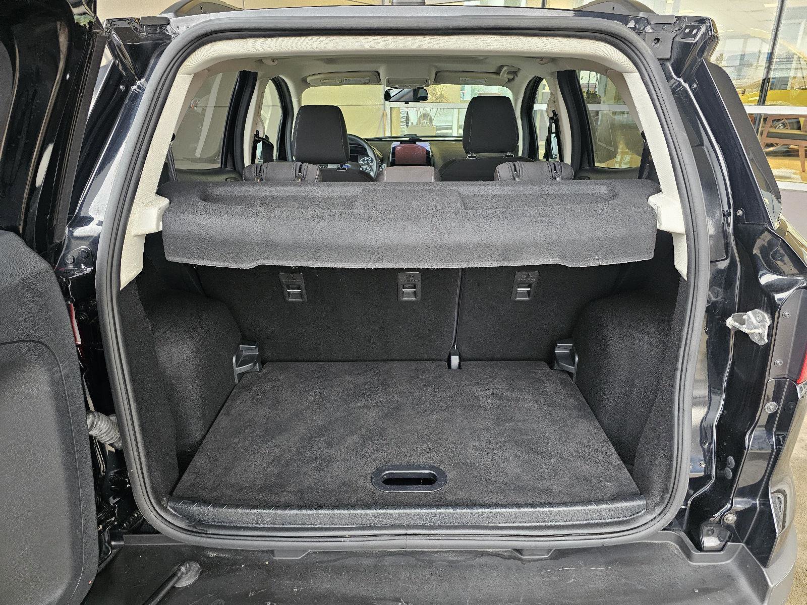 Used 2021 Ford EcoSport SE image 5