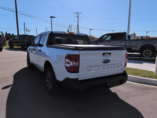 Certified 2023 Ford Maverick XLT w/ Equipment Group 300A Standard AWD/4WD image 3